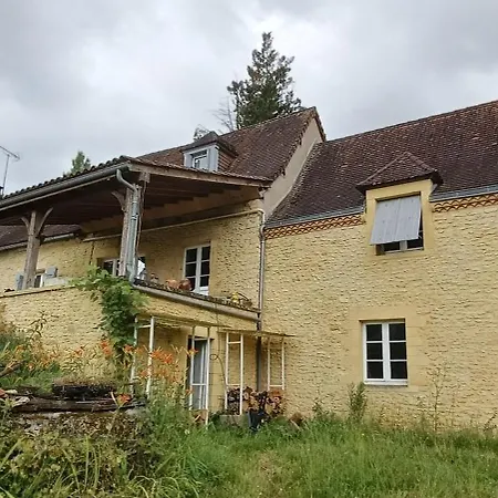 Dans Jolie Maison Du Périgord 1 Couette-café *